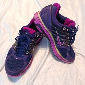 *2/$40* Nike Flywire Lunarlon Purple Sneakers Size 7